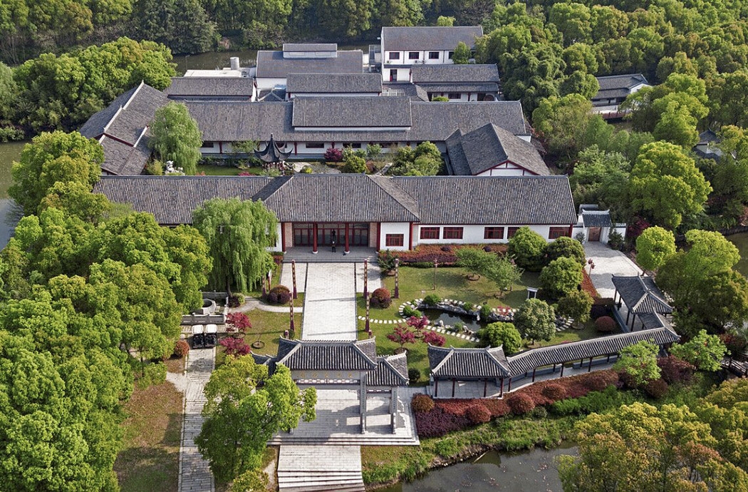 李志荣-天池文化馆.jpg